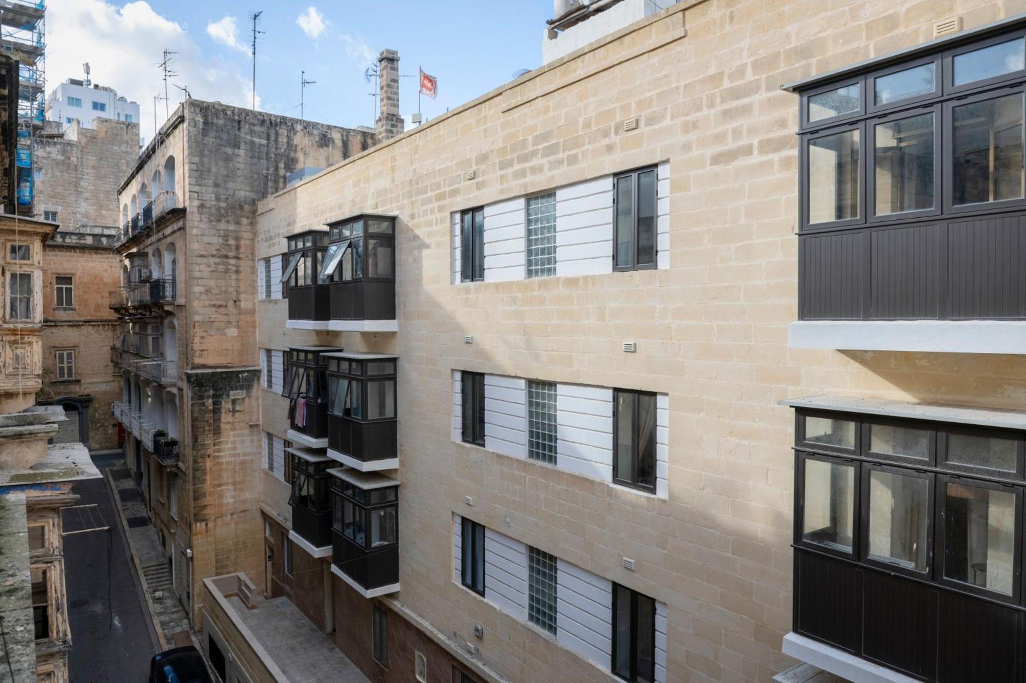 Mandera'S Boutique Suites & Dorms Valletta Exterior photo