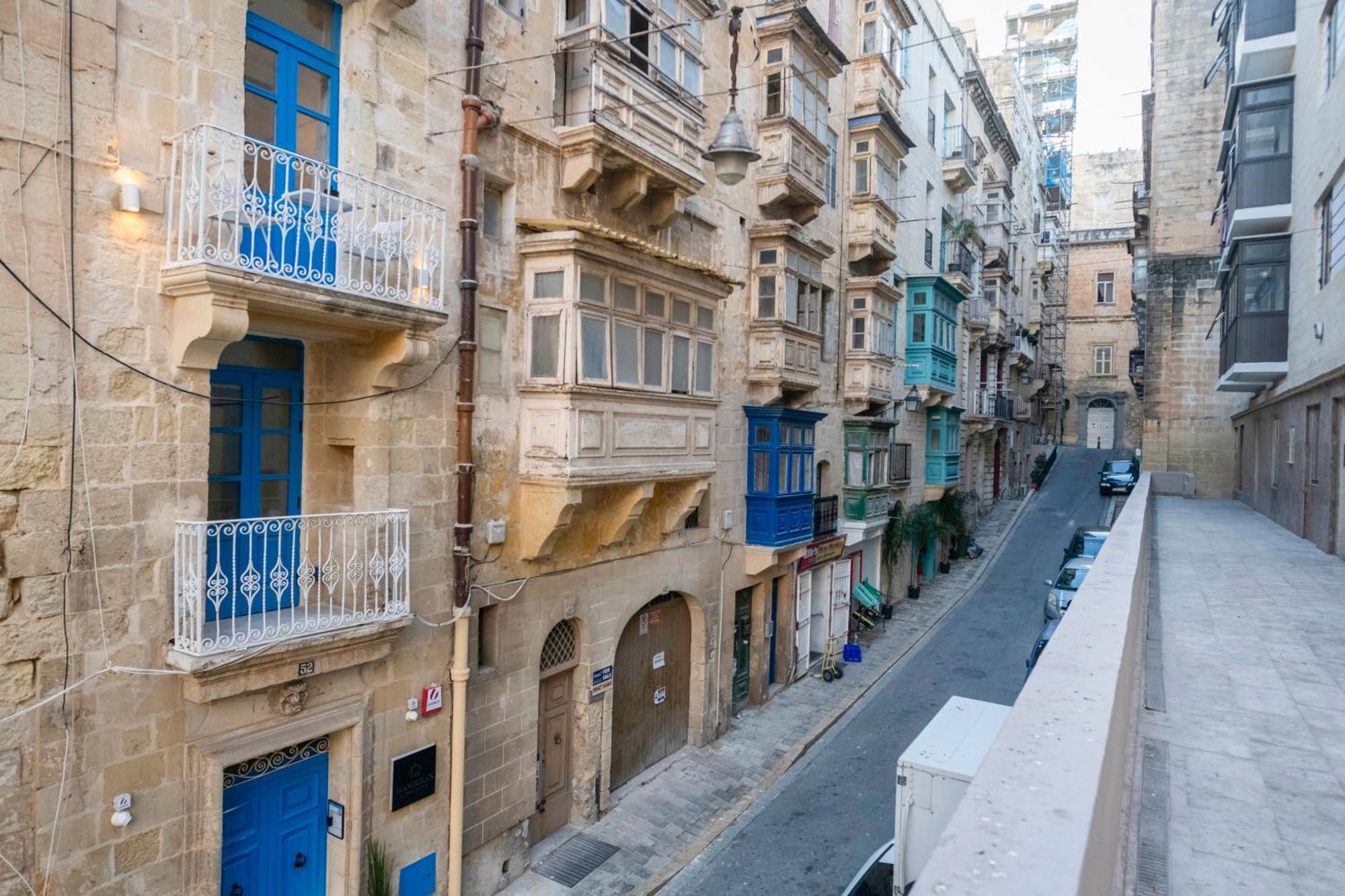 Mandera'S Boutique Suites & Dorms Valletta Exterior photo