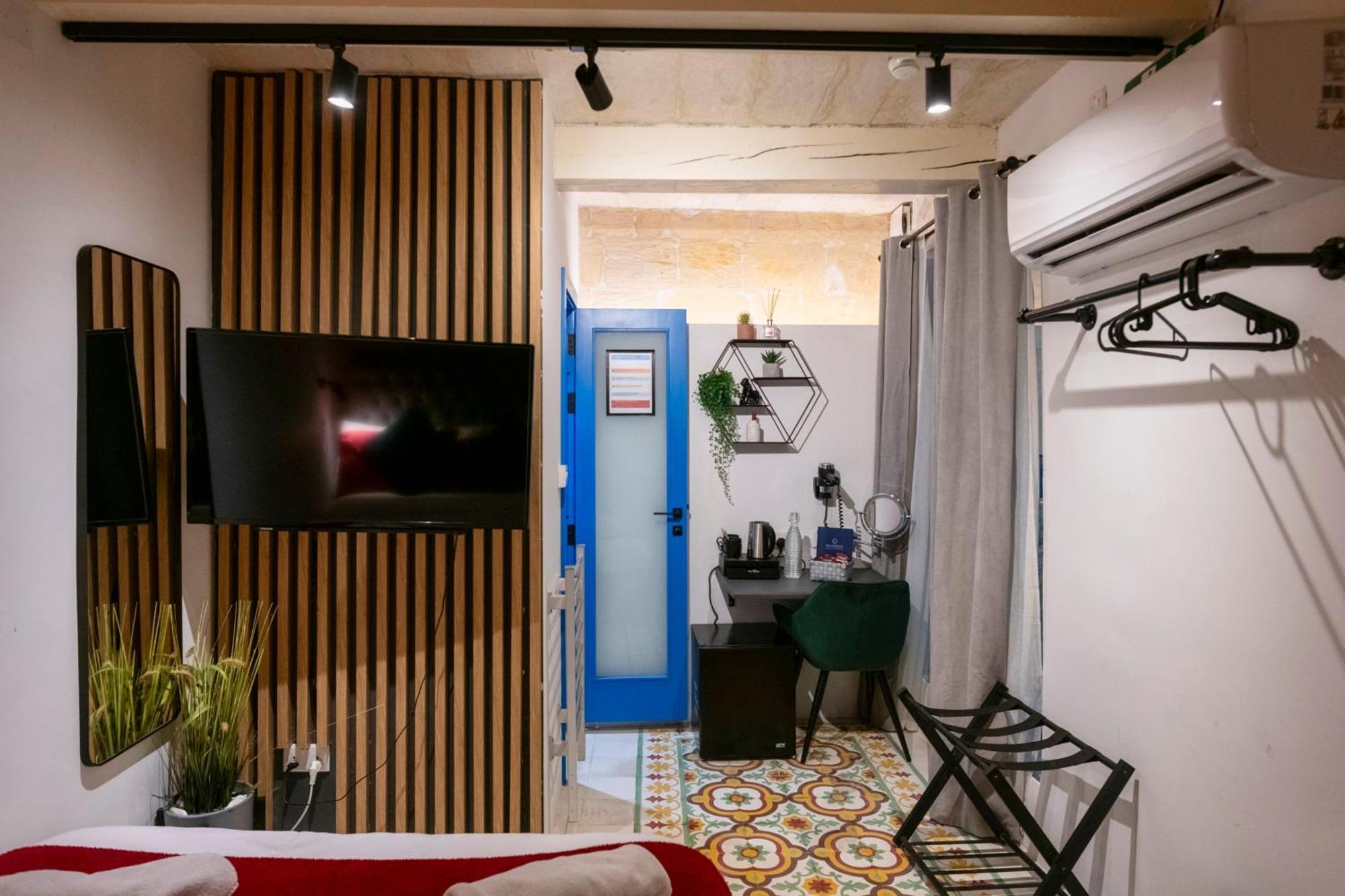 Mandera'S Boutique Suites & Dorms Valletta Exterior photo