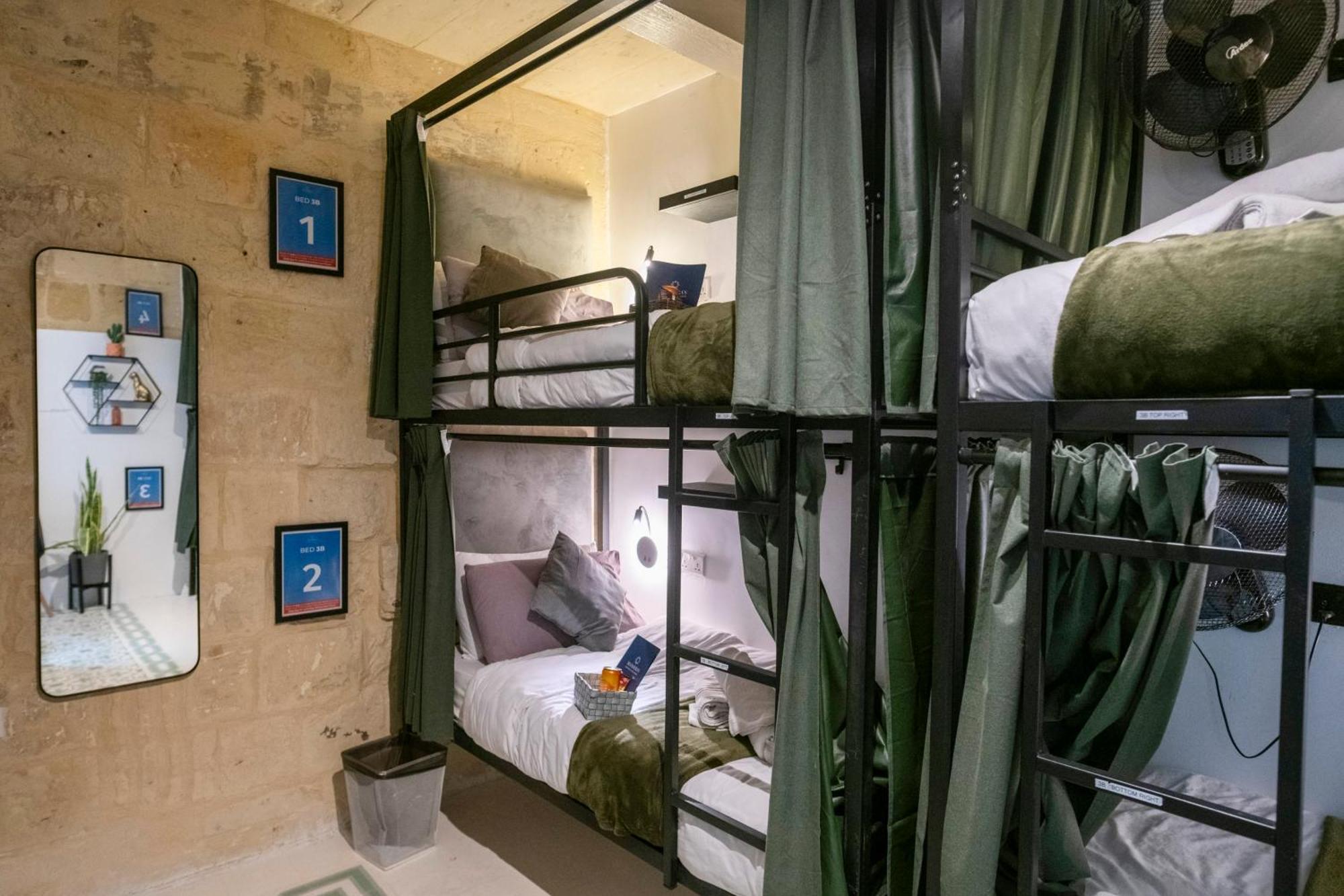 Mandera'S Boutique Suites & Dorms Valletta Exterior photo