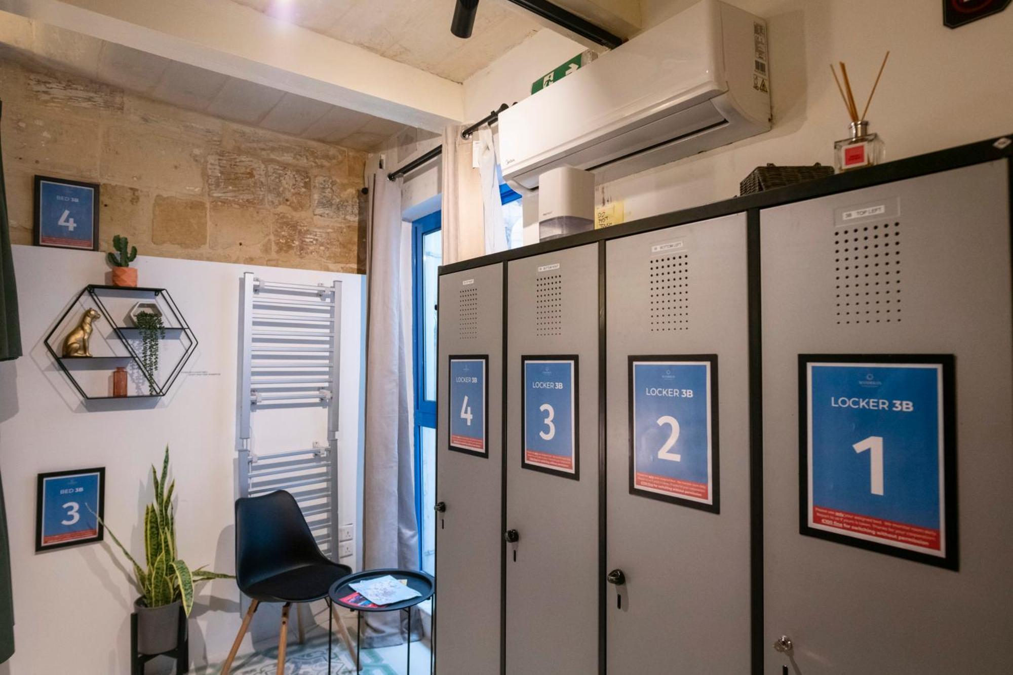 Mandera'S Boutique Suites & Dorms Valletta Exterior photo
